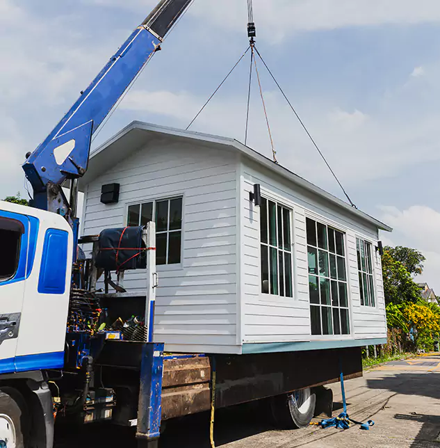 Complete Trailer Roof Replacement Solutions: Keeping Buffalo Grove's Trailers Sealed and Road-Ready