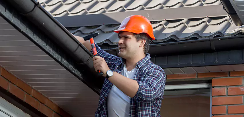 Gutter Fascia Repair in Buffalo Grove